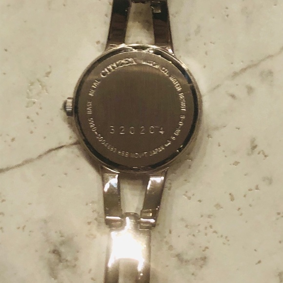 CITIZEN watch - Picture 3 of 4